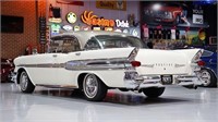 1957 PONTIAC STAR CHIEF PILLARLESS