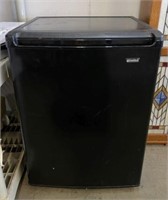 Kenmore Mini Refrigerator