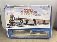 Bachman Electric Train Set "White Christmas"