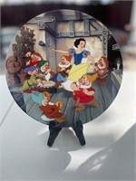 Snow White and the Seven Dwarfs plate