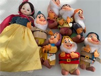 Snow White and the seven dwarf lot