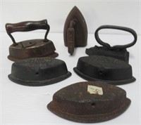 Vintage Sadd irons including Wapak, etc.