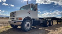 1998 International 8100 Truck