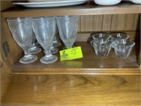 GROUP OF STEMMED GLASSWARE AND SMALL TEA GLASSES