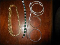 Lot-Necklace, 4 Bracelets & 1 pair Earrings.