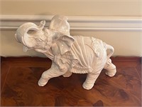 Flawed! Italian elephant trunk up ceramics