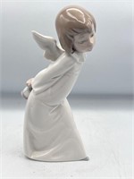 Flawed Angel lladro (chipped wing) 4960