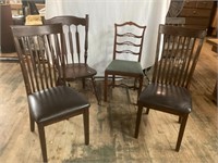 4 WOODEN CHAIRS