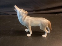 Herend 5 1/2" Wide Howling Wolf