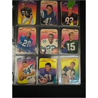 (25) 1970 Topps Glossy Football Cards