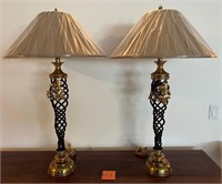 ORNATE SWIRL BASE W/LEAVES & BERRIES TABLE LAMPS
