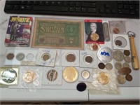 OF) Lot of assorted collectibles