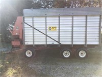 Meyer's 500 series 16ft Silage Wagon
