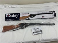 Daisy Buck Mod. 105 BB Gun (NIB)