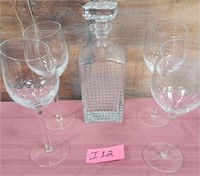 11 - CRYSTAL DECANTER & GLASSES (I12)