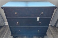VINTAGE PAINTED DISTRESSED HOPE CHEST WITH DRAWER