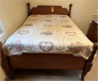 Full Size Bed & Quilt