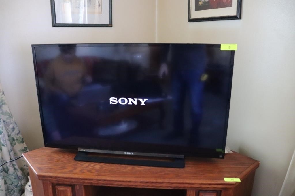 Sony Bravia 40" LCD TV