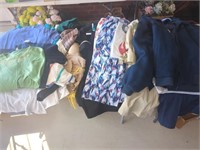Mixed lot of womens clothes, size large to 2x