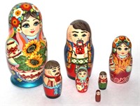 wooden Russian nesting dolls                 RHA