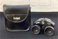 Pair of bushnell Binoculars w case