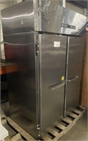 Working Commercial Victory double 2 door freezer