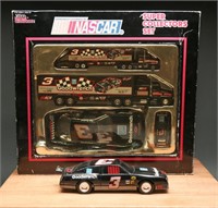 Nascar Dale Earnhardt #3 Box Set & Pull Toy (2)