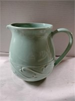 Pottery USA glazed pitcher 7 in