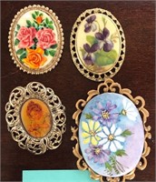 B - LOT OF 3 BROOCHES (S202)
