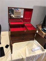 Super oriental dresser top jewelry box