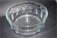 Arcoroc Glass Serving Bowl Thumbprint  France
