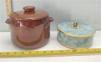 Vintage West Bend Bean Pot & England Tin