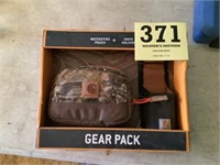 Carhartt Necessities Pouch and Knife Holster