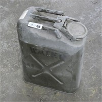 US Military Metal 5 Gallon Gas Can