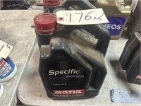(5) Motul Specific SAE 5W30 Motor Oil