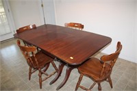 Vintage claw foot drop leaf table with 4 chairs
