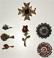 costume jewelry lot pins & brooches RHA