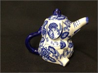 Blue & White Floral Porcelain Elephant Teapot