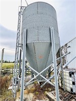 (3) Ring 9 ft - 14 Ton Feed Bin with 6 inch Auger