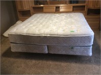 King-size Beautyrest boxspring and mattress