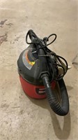 Craftsman clean and carry 2 gallon vaccum