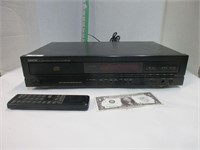 Denon PCM Audio Technology Disk Player w remote