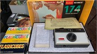 Kodak Instamatic 174 Camera and Flash Cubes