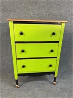 PAINTED 3 DRAWER CHEST