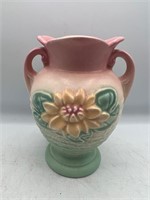 Hull Pottery Water Lily Flower Vase