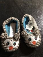 Kids owl slipper size small