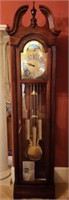 HOWARD MILLER 610-710 GRANDFATHER CLOCK WITH PAPER