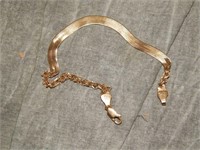 14 K GOLD Bracelet (5.3 grams) w/Damage