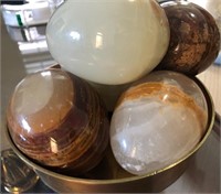 Q - LOT OF ONYX SHAPPED EGGS PAPERWEIGHTS - L59