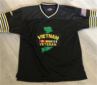 VIETNAM VETERAN'S SHIRT XL  (L57)
